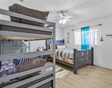 428 Sw 37th Street - Photo Thumbnail 12