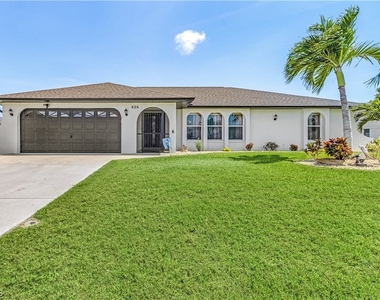 428 Sw 37th Street - Photo Thumbnail 1