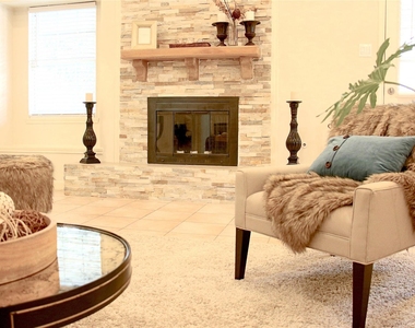 10306 Bob White Drive - Photo Thumbnail 6