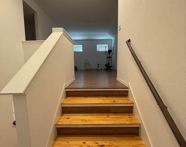 21202 Frosted Fern Lane - Photo Thumbnail 10