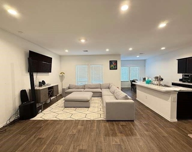21202 Frosted Fern Lane - Photo Thumbnail 1