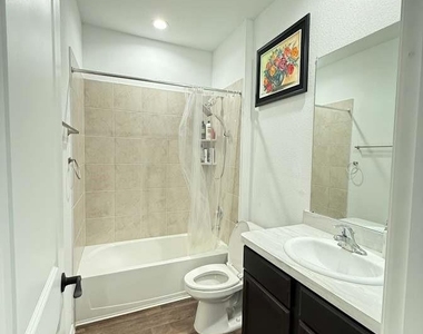 21202 Frosted Fern Lane - Photo Thumbnail 15