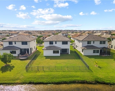 5032 Frattina Street - Photo Thumbnail 41