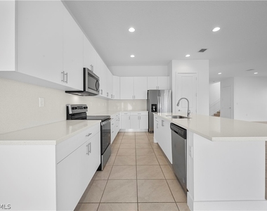 5032 Frattina Street - Photo Thumbnail 15