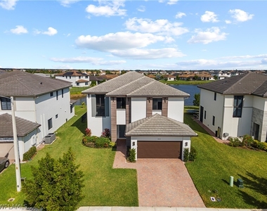 5032 Frattina Street - Photo Thumbnail 2
