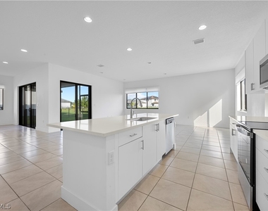 5032 Frattina Street - Photo Thumbnail 17