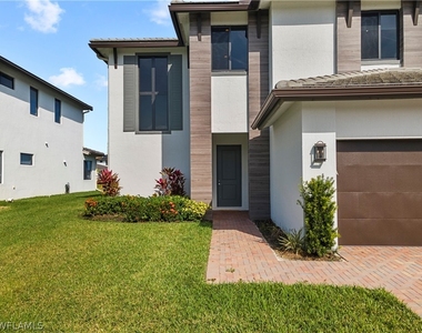 5032 Frattina Street - Photo Thumbnail 3
