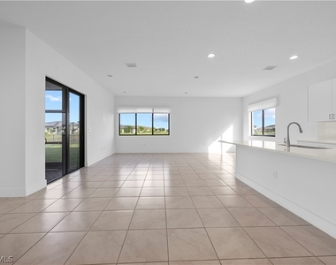 5032 Frattina Street - Photo Thumbnail 12