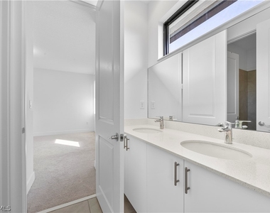5032 Frattina Street - Photo Thumbnail 33
