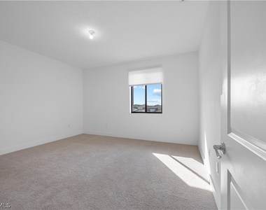 5032 Frattina Street - Photo Thumbnail 37