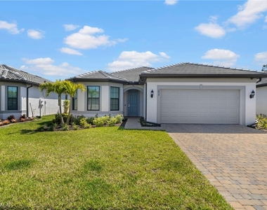 1854 Amador Court - Photo Thumbnail 38