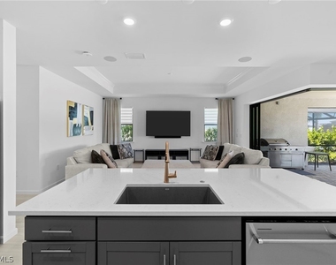 1854 Amador Court - Photo Thumbnail 18