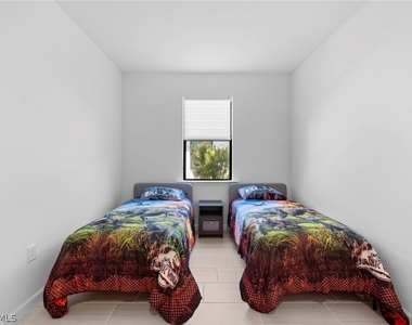 1854 Amador Court - Photo Thumbnail 6