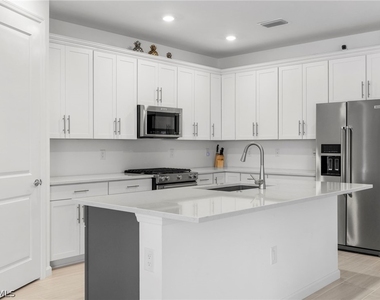 1854 Amador Court - Photo Thumbnail 14