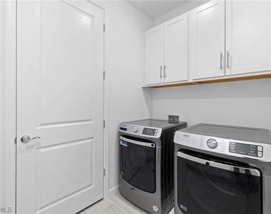 1854 Amador Court - Photo Thumbnail 37