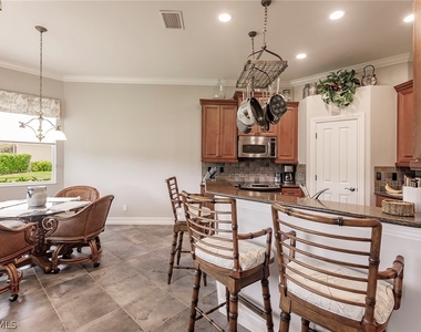 6105 Dogleg Drive - Photo Thumbnail 14