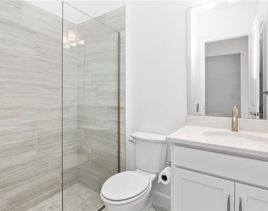 1905 Fresno Avenue - Photo Thumbnail 29