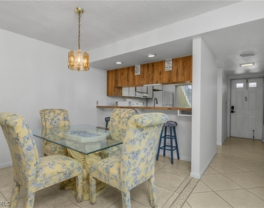 190 Palm Drive - Photo Thumbnail 9