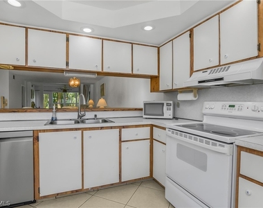 190 Palm Drive - Photo Thumbnail 12
