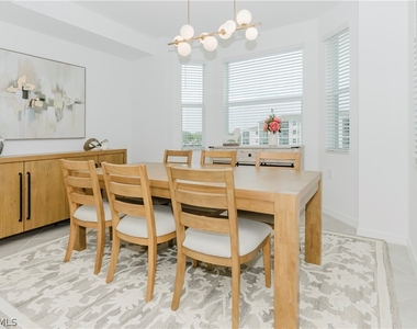 18461 Copperhead Court N - Photo Thumbnail 10