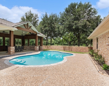 17615 Swansbury Drive - Photo Thumbnail 46
