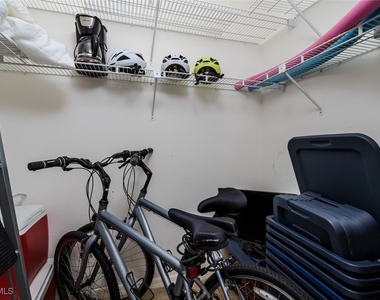 6545 Valen Way - Photo Thumbnail 16