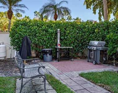 6545 Valen Way - Photo Thumbnail 25
