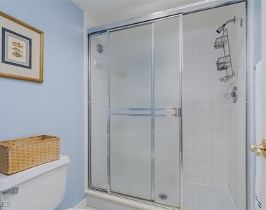 6545 Valen Way - Photo Thumbnail 18