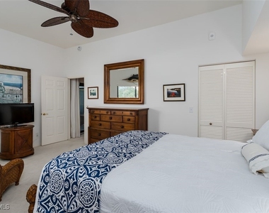 6545 Valen Way - Photo Thumbnail 10