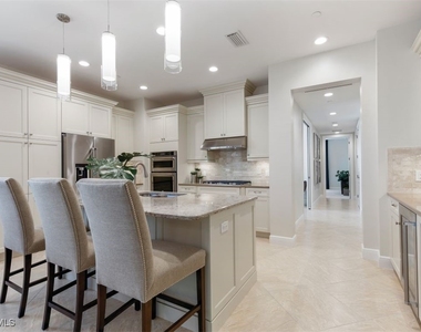 16382 Viansa Way - Photo Thumbnail 7