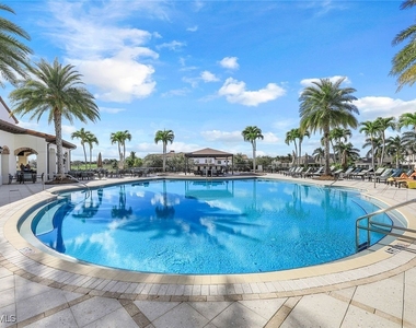 16382 Viansa Way - Photo Thumbnail 36