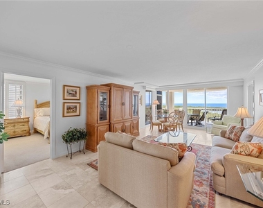 6849 Grenadier Boulevard - Photo Thumbnail 4