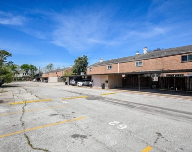 4258 Belle Park Drive - Photo Thumbnail 19