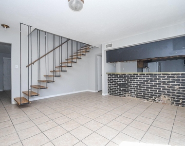 4258 Belle Park Drive - Photo Thumbnail 6