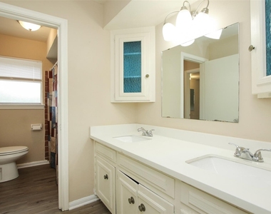 6406 Ashton Street - Photo Thumbnail 20