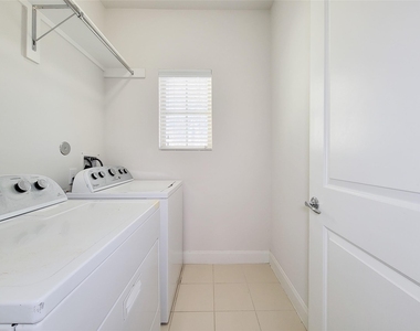 12 Hermann Park Court - Photo Thumbnail 38
