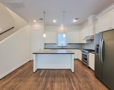 12 Hermann Park Court - Photo Thumbnail 12