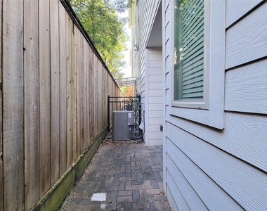 12 Hermann Park Court - Photo Thumbnail 41
