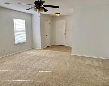 2902 Beacon Grove - Photo Thumbnail 16