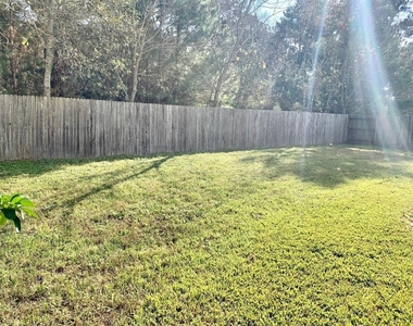 2902 Beacon Grove - Photo Thumbnail 19