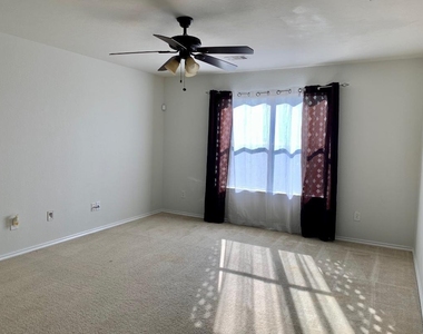 2902 Beacon Grove - Photo Thumbnail 12