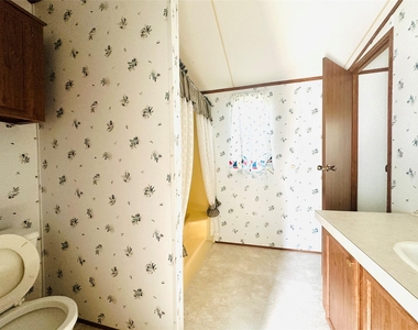 9012 Spruce Street - Photo Thumbnail 9