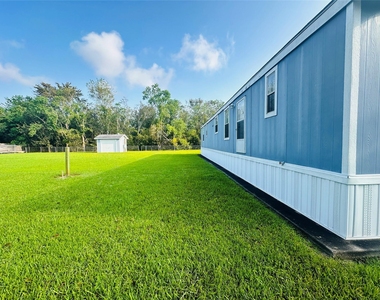 9012 Spruce Street - Photo Thumbnail 13