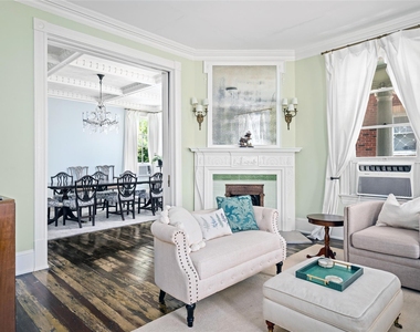 1112 Broadway Street - Photo Thumbnail 10