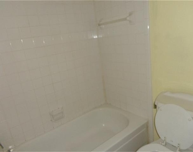 16714 Sinaloa Drive - Photo Thumbnail 4