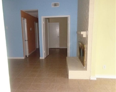 16714 Sinaloa Drive - Photo Thumbnail 9
