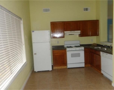 16714 Sinaloa Drive - Photo Thumbnail 10