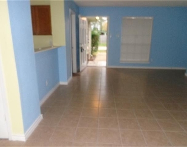 16714 Sinaloa Drive - Photo Thumbnail 6