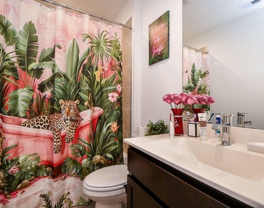 8134 Sugar Cane Lane - Photo Thumbnail 7