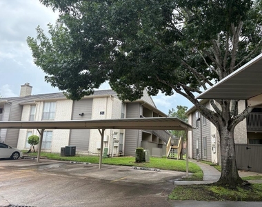 1900 Bay Area Boulevard - Photo Thumbnail 22